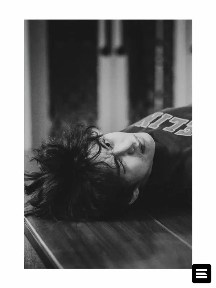 Jungkook из BTS выложил новый пост в Instagram* — фансервис и эстетика
