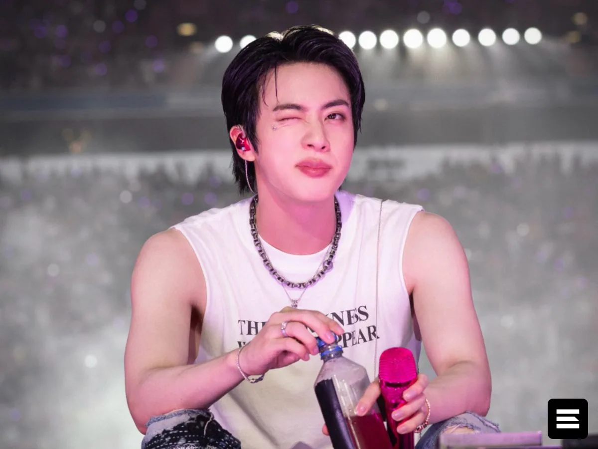 Jin из BTS — №1 среди звёзд, которые первыми скажут «Day One»